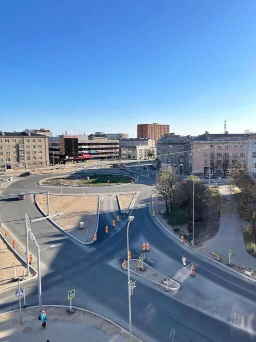 New Apartment With A View In The Town Center Narva Buitenkant foto