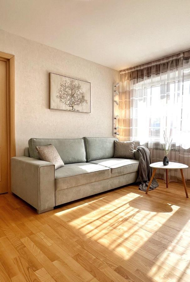 New Apartment With A View In The Town Center Narva Buitenkant foto
