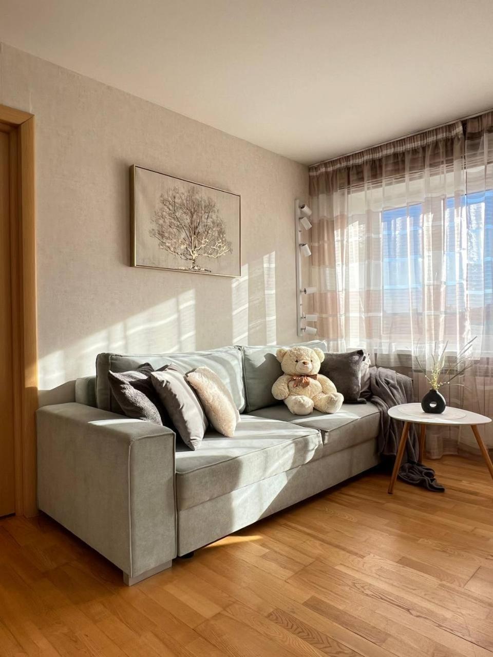New Apartment With A View In The Town Center Narva Buitenkant foto